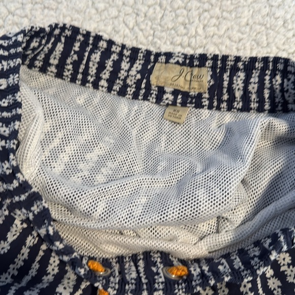 J.Crew swimtrunks with lining. Size extra small, 95% nylon, 5% elastane. - Picture 3 of 3